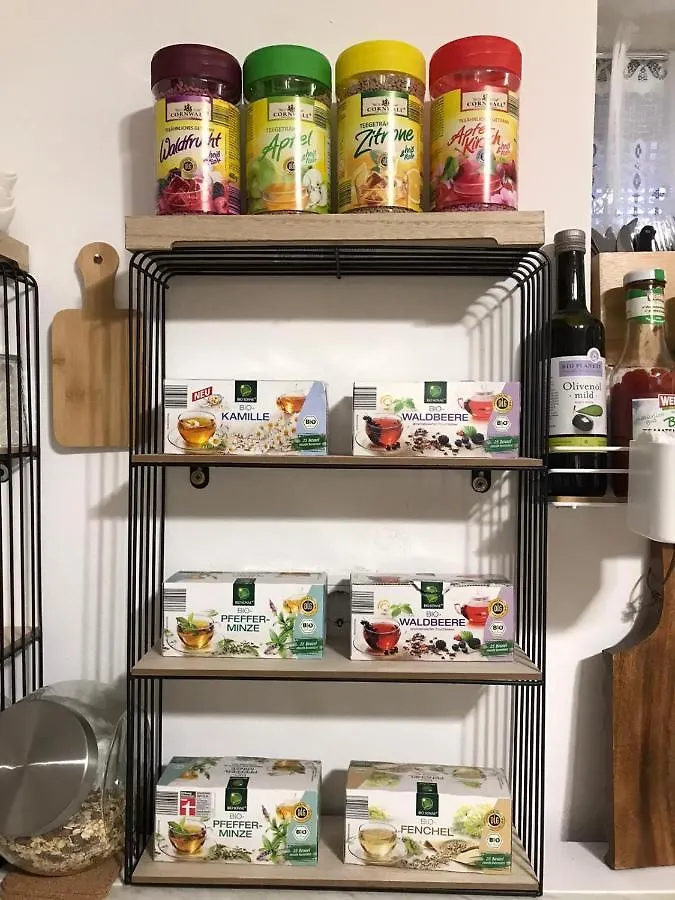 New Hostel Berlin Mitte Free Snack Hot Tea And Coffee 德国